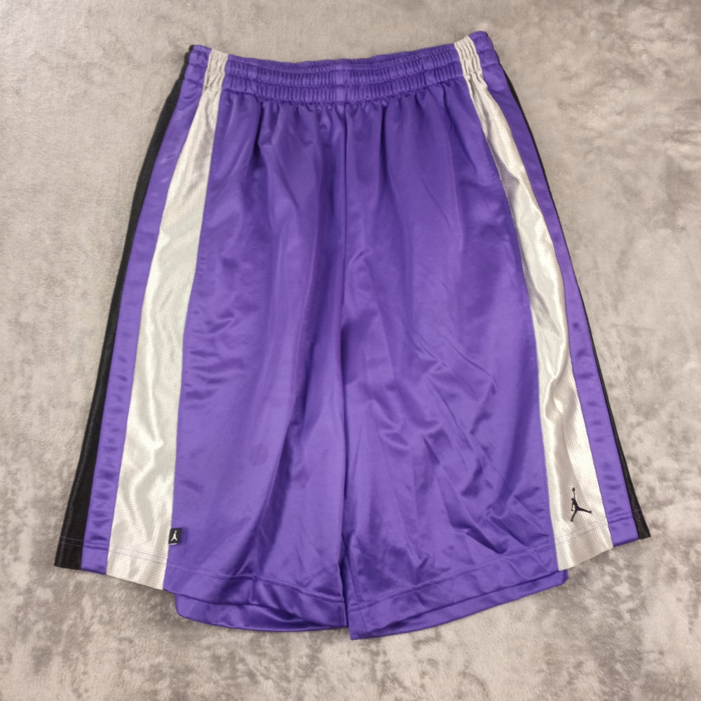 Jordan Men's Purple Basketball Shorts with Contrast Stripe Size L - Picture 2 of 13